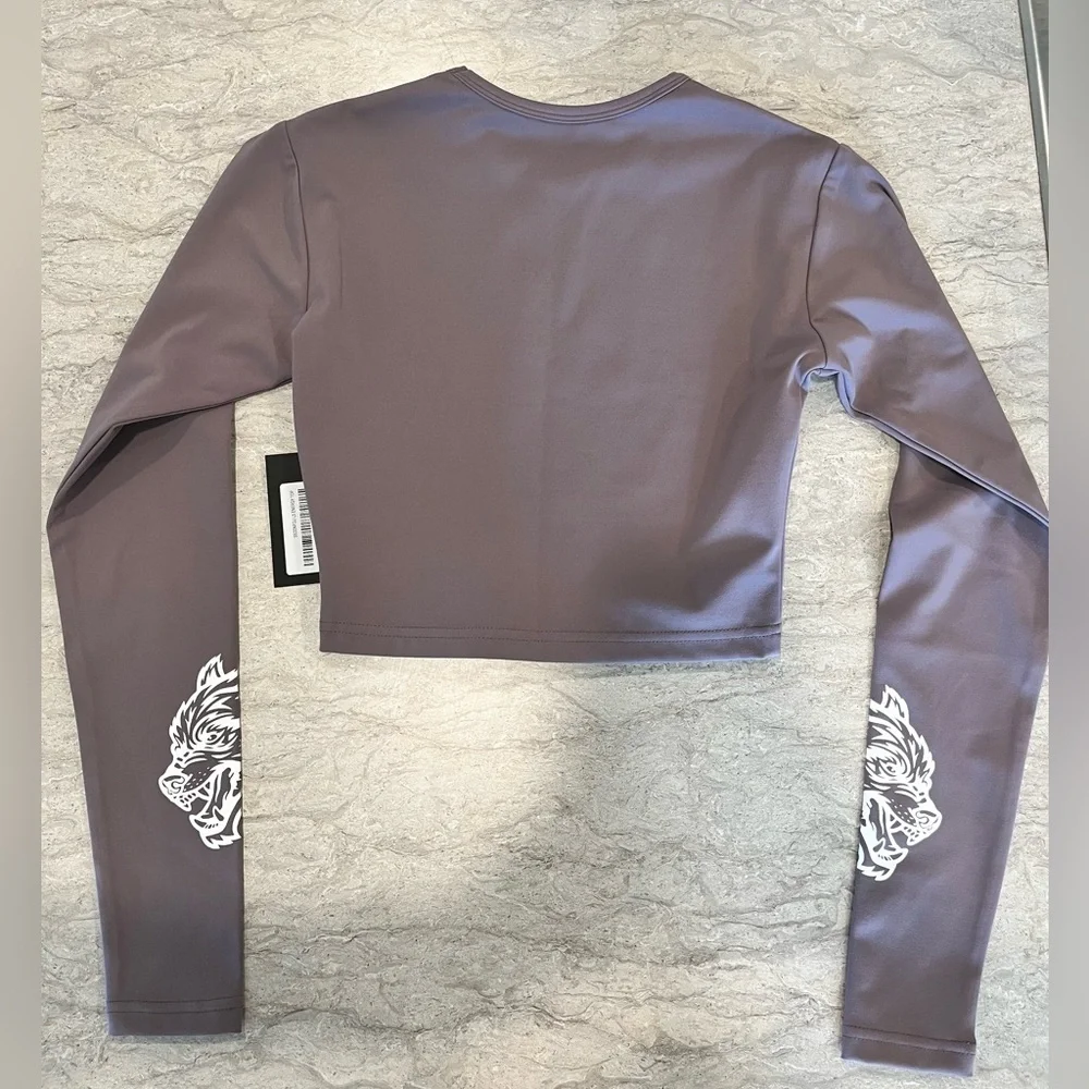 Darc Sport SSDD NFGU LS Crop Top - Picture 2 of 4